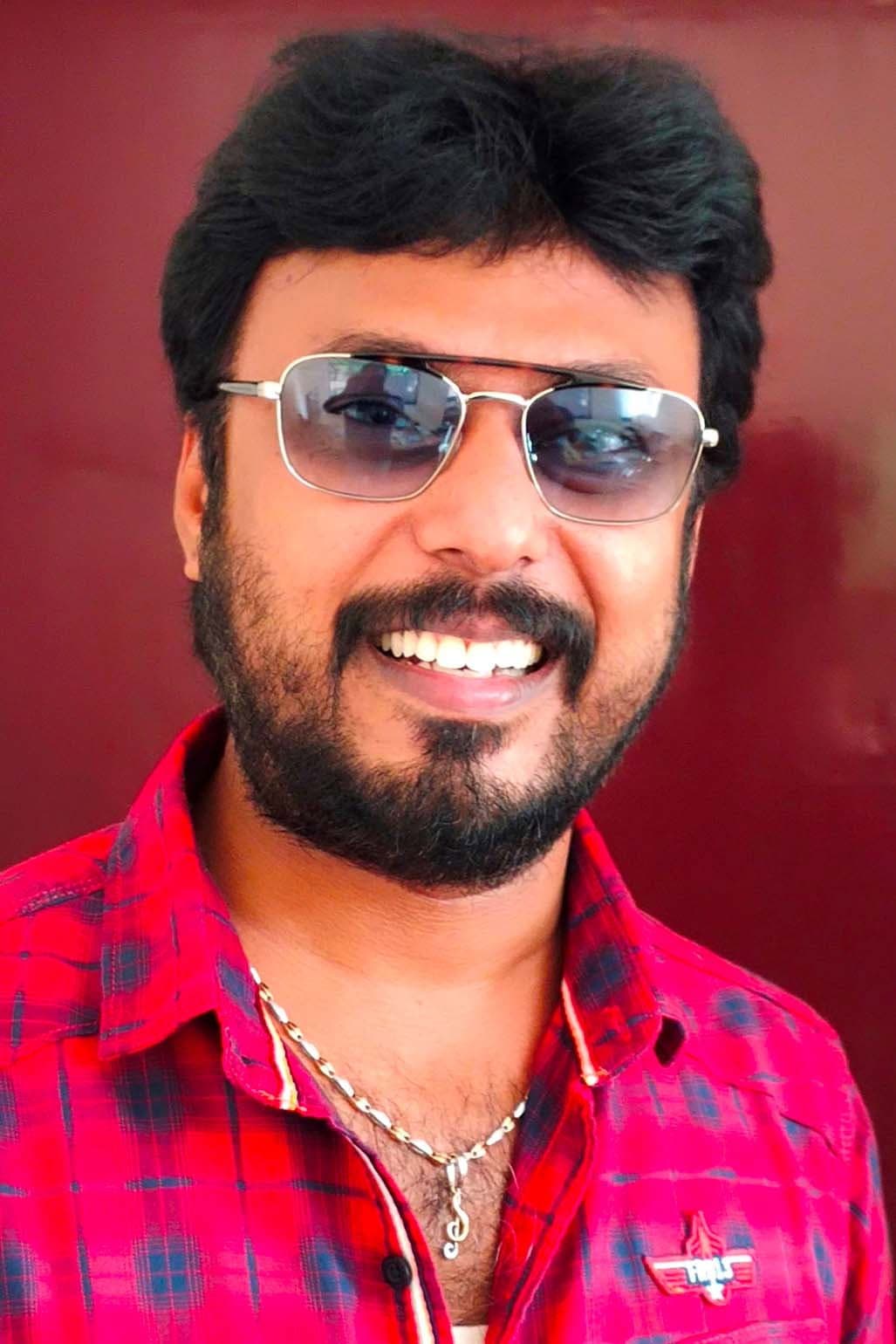 Aadhavan