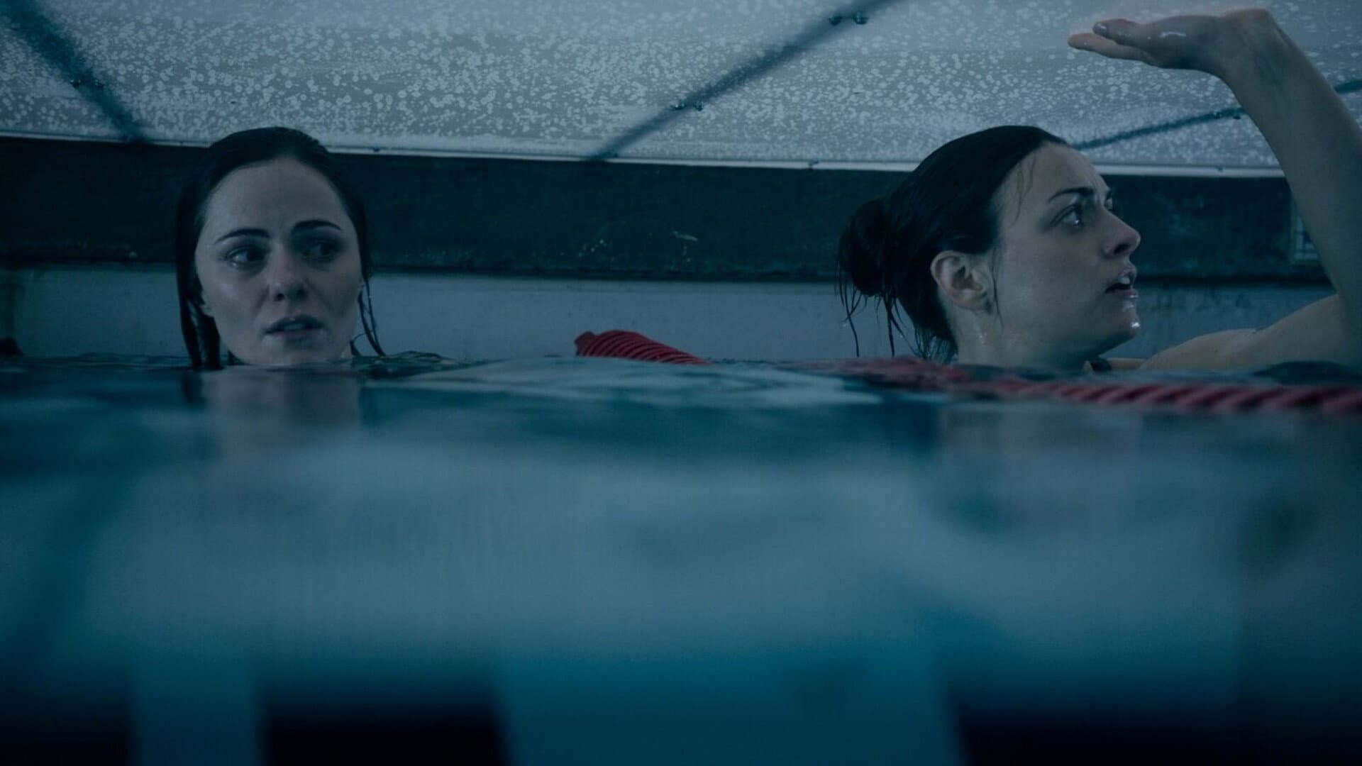 12 Feet Deep - immagine