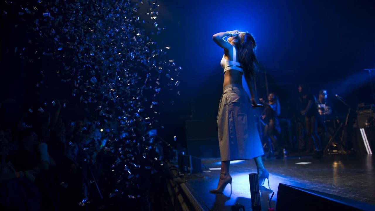 Rihanna 777 Documentary... 7Countries7Days7Shows - immagine