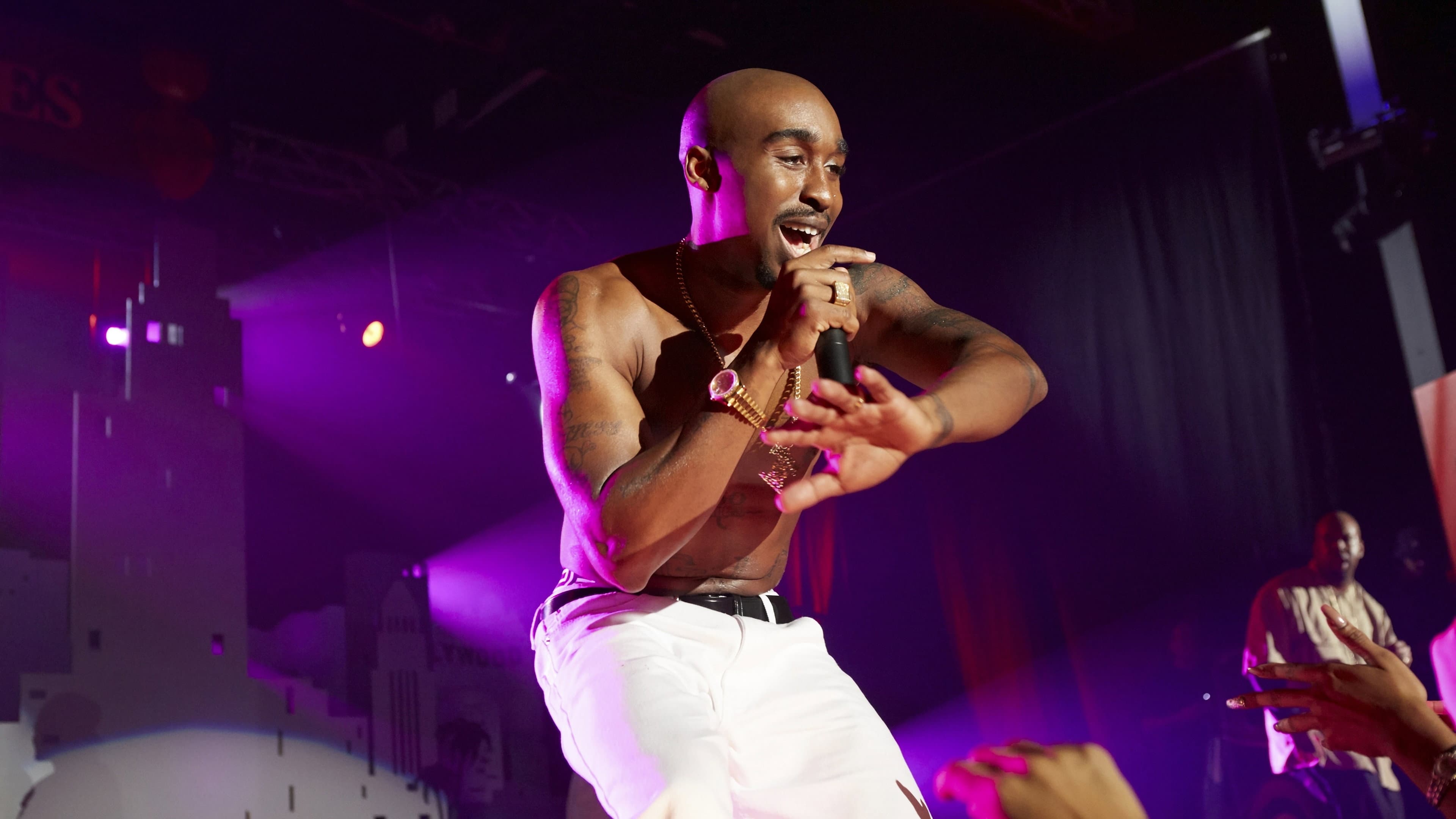 All Eyez on Me - immagine