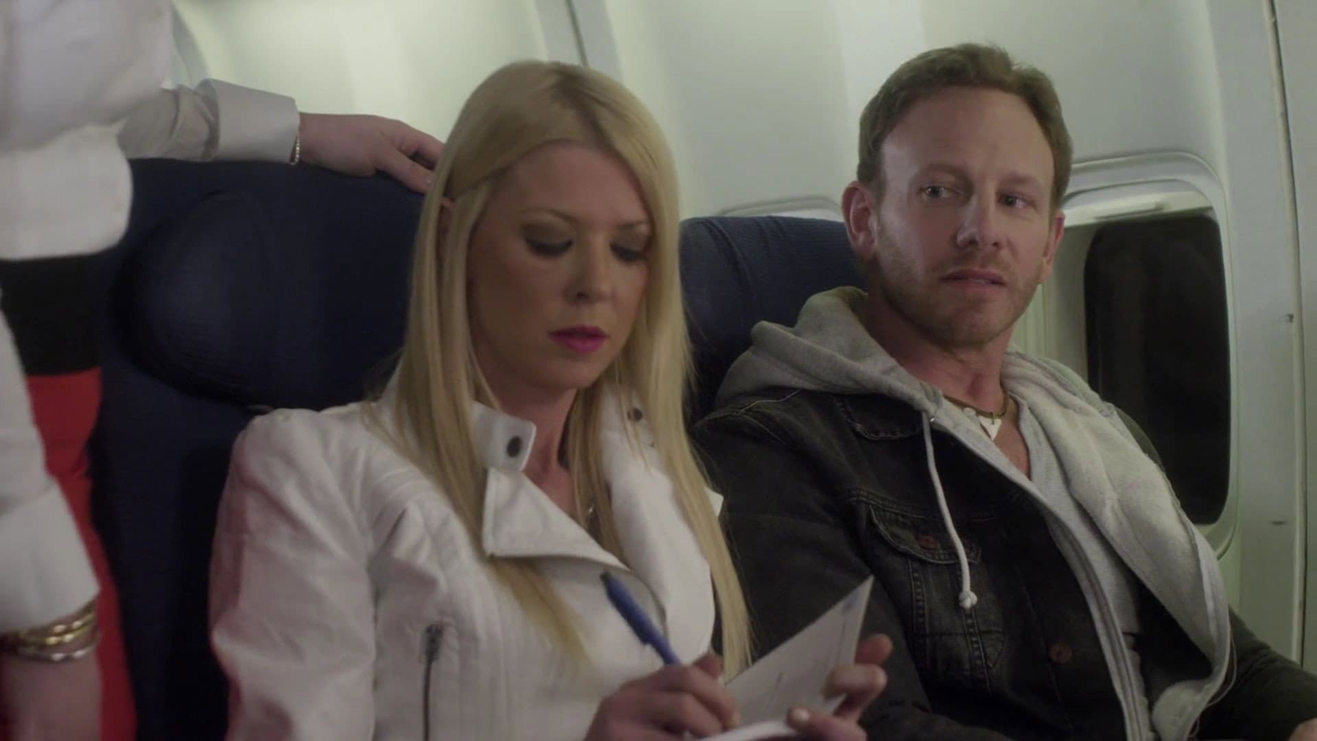 Sharknado 2 - A volte ripiovono - immagine