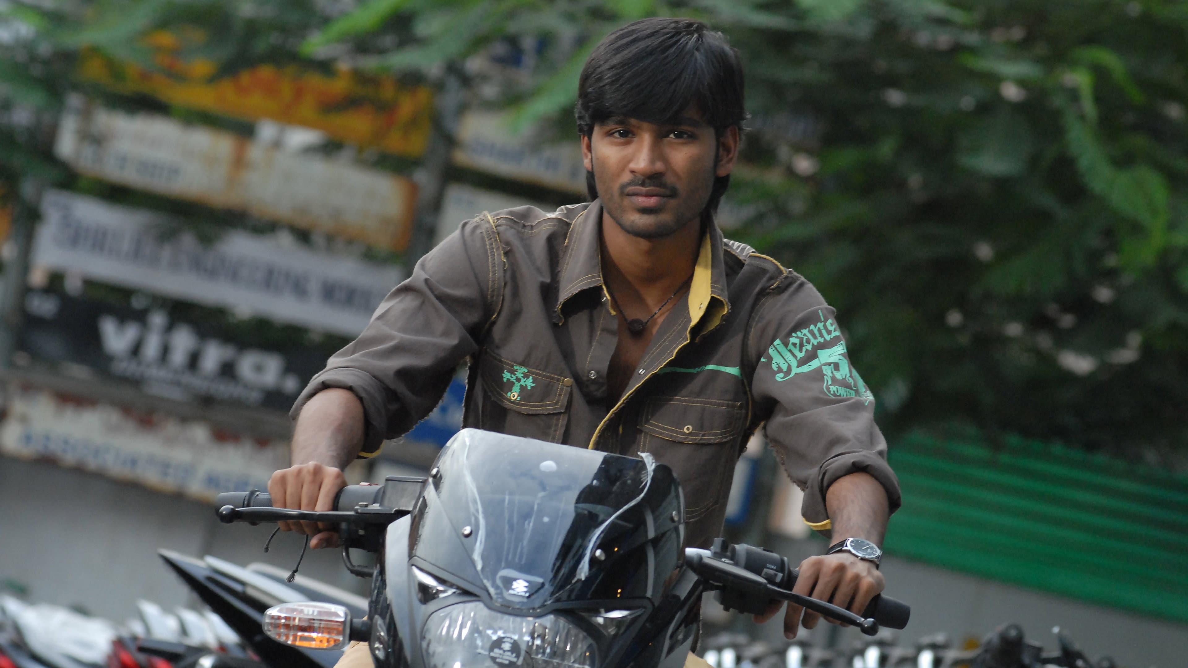 பொல்லாதவன் - immagine