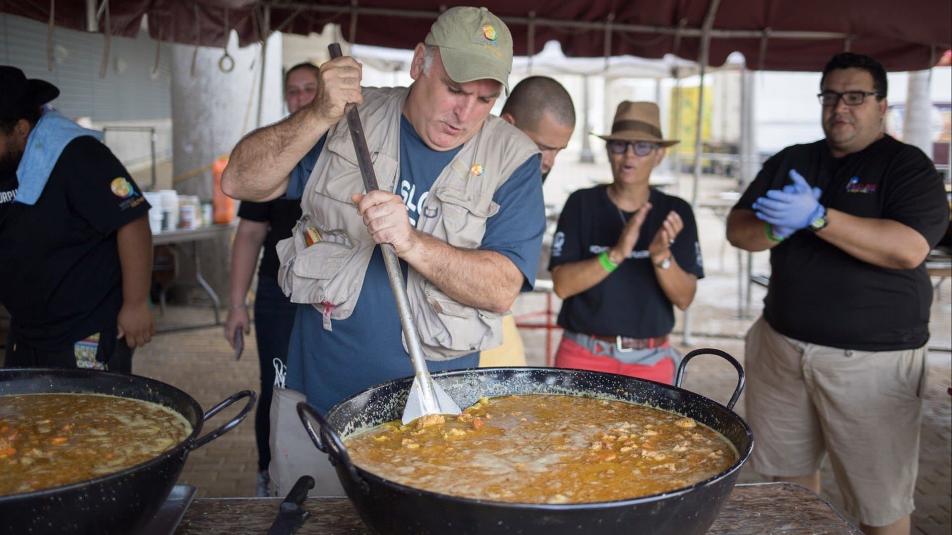 We Feed People - Uno Chef in prima linea - immagine
