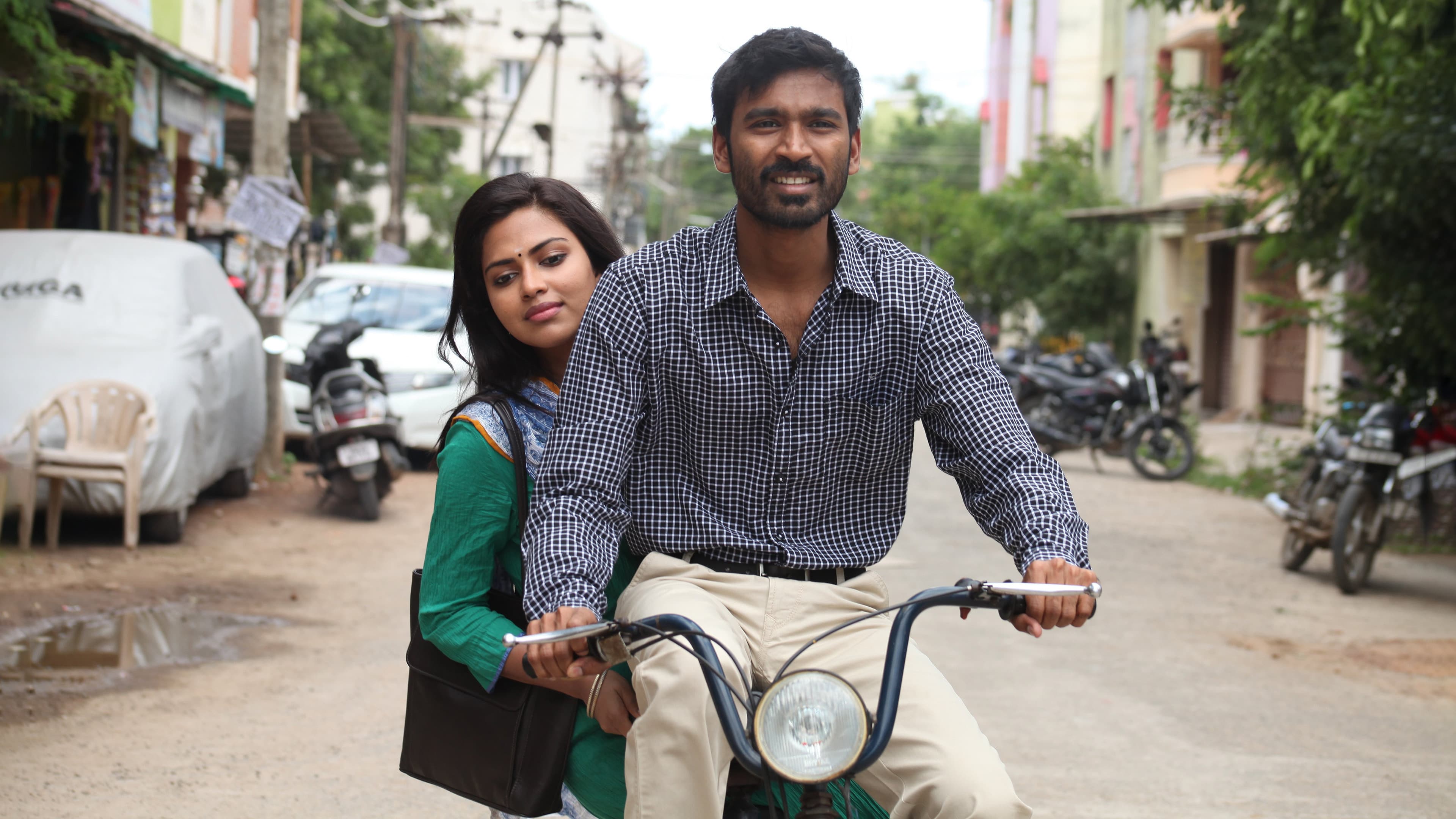 வேலையில்லா பட்டதாரி - immagine