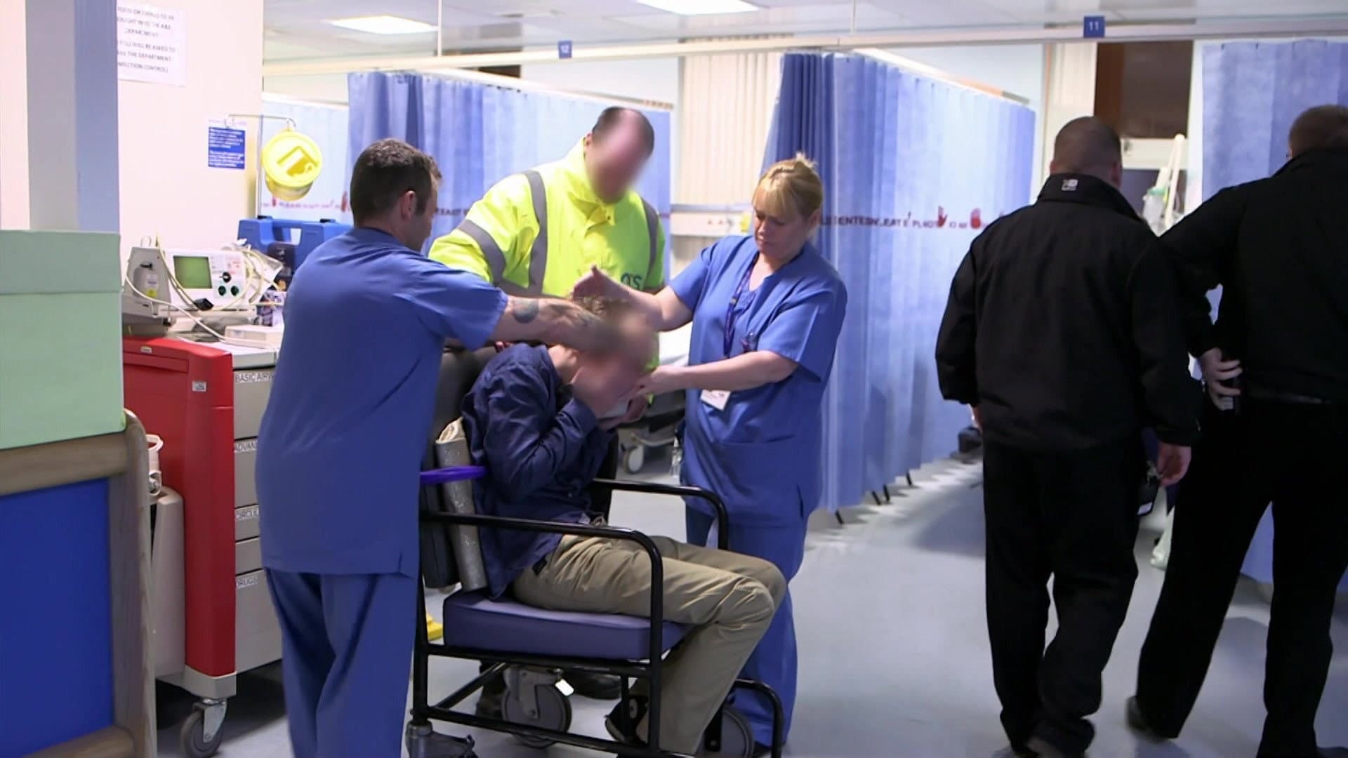 Benefits and Bypasses: Billion Pound Patients - immagine