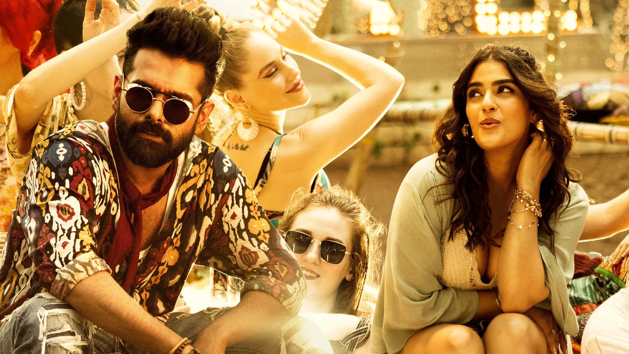 డబుల్ ఇస్మార్ట్ - immagine