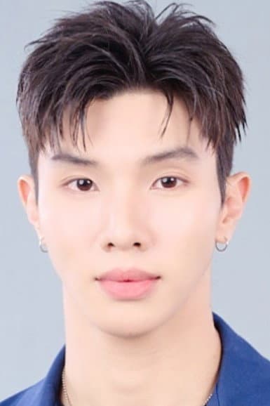 李龙世