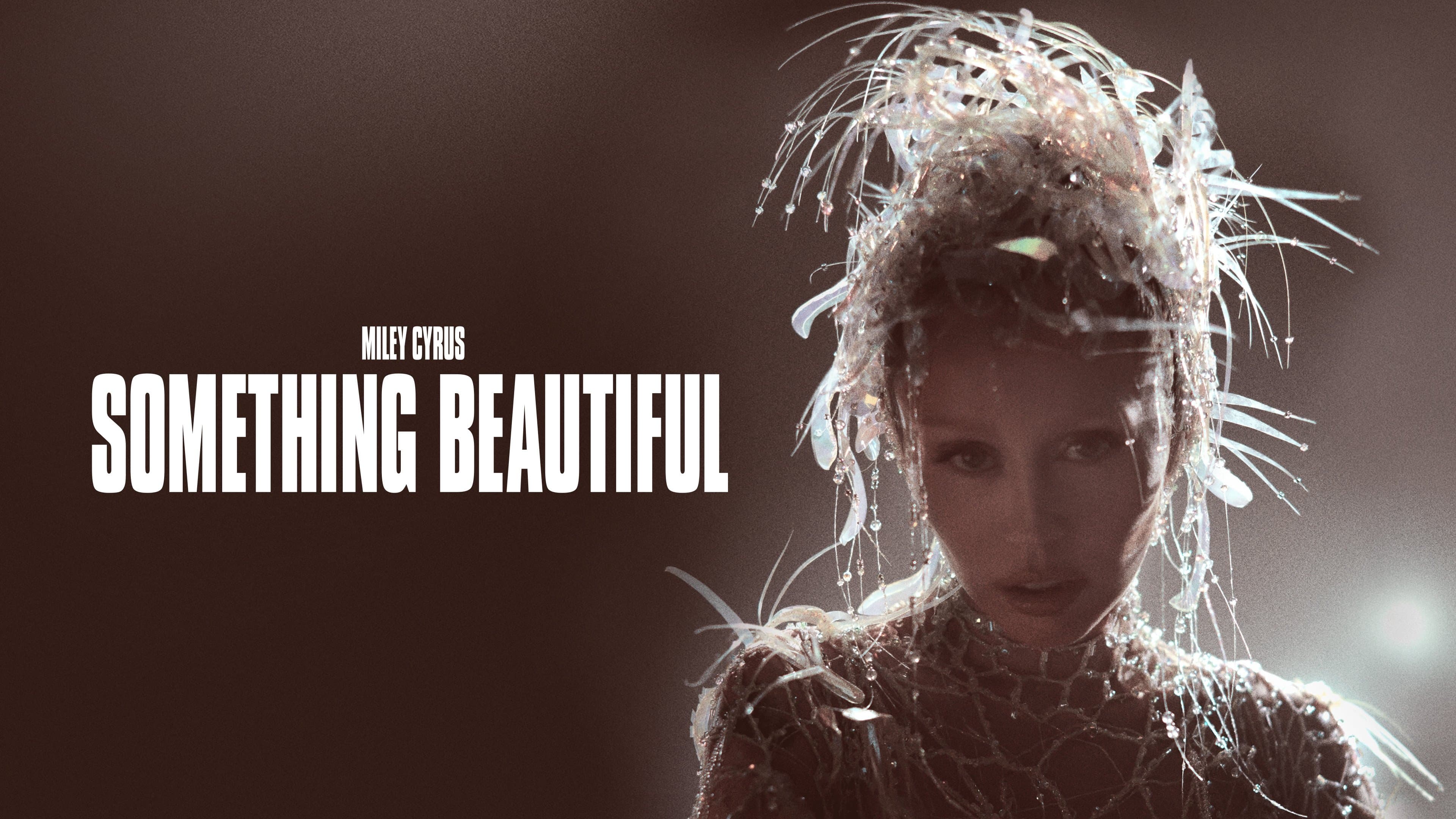 Miley Cyrus: Something Beautiful - immagine