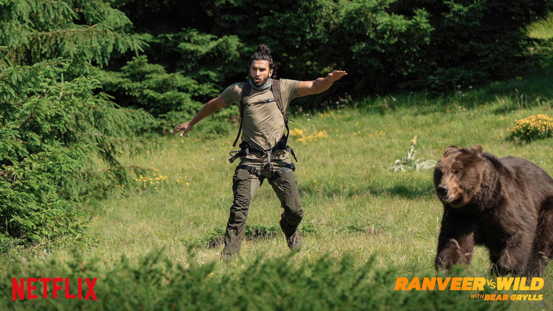 Ranveer vs Wild con Bear Grylls - immagine