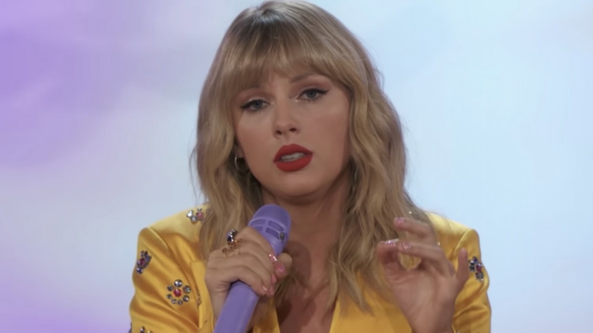 Taylor Swift: Lover's Lounge Live - immagine