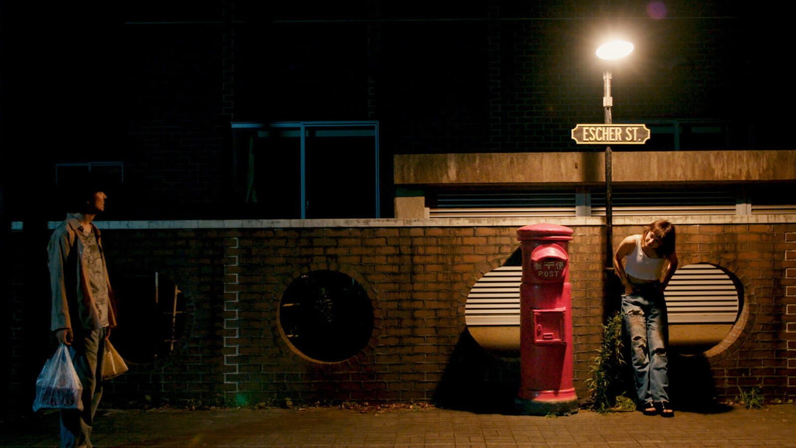 Red Post on Escher Street - immagine