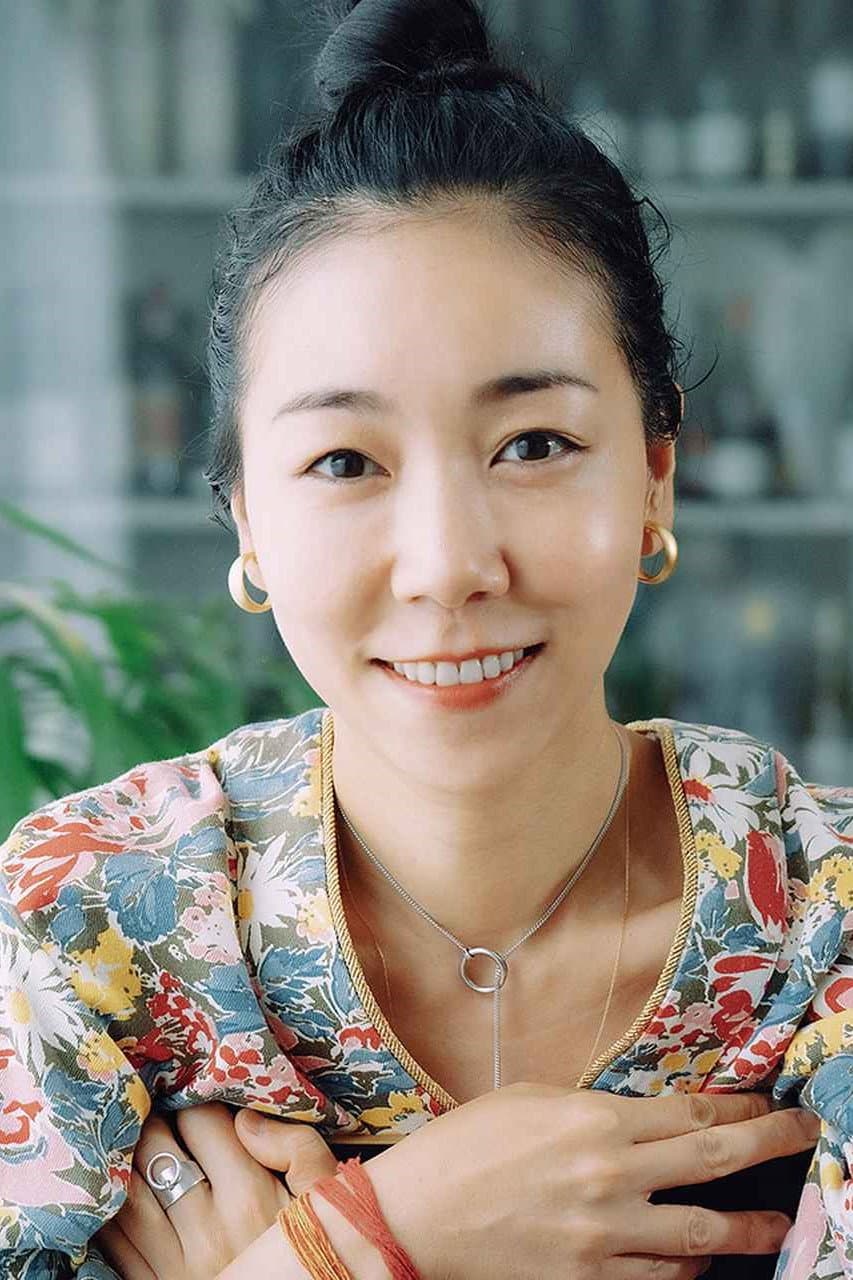 安藤桃子