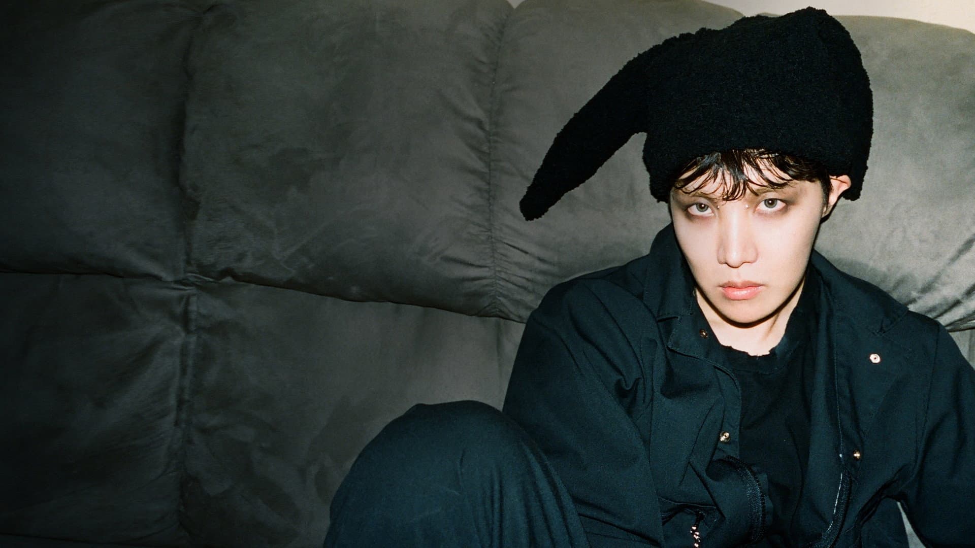 j-hope IN THE BOX - immagine
