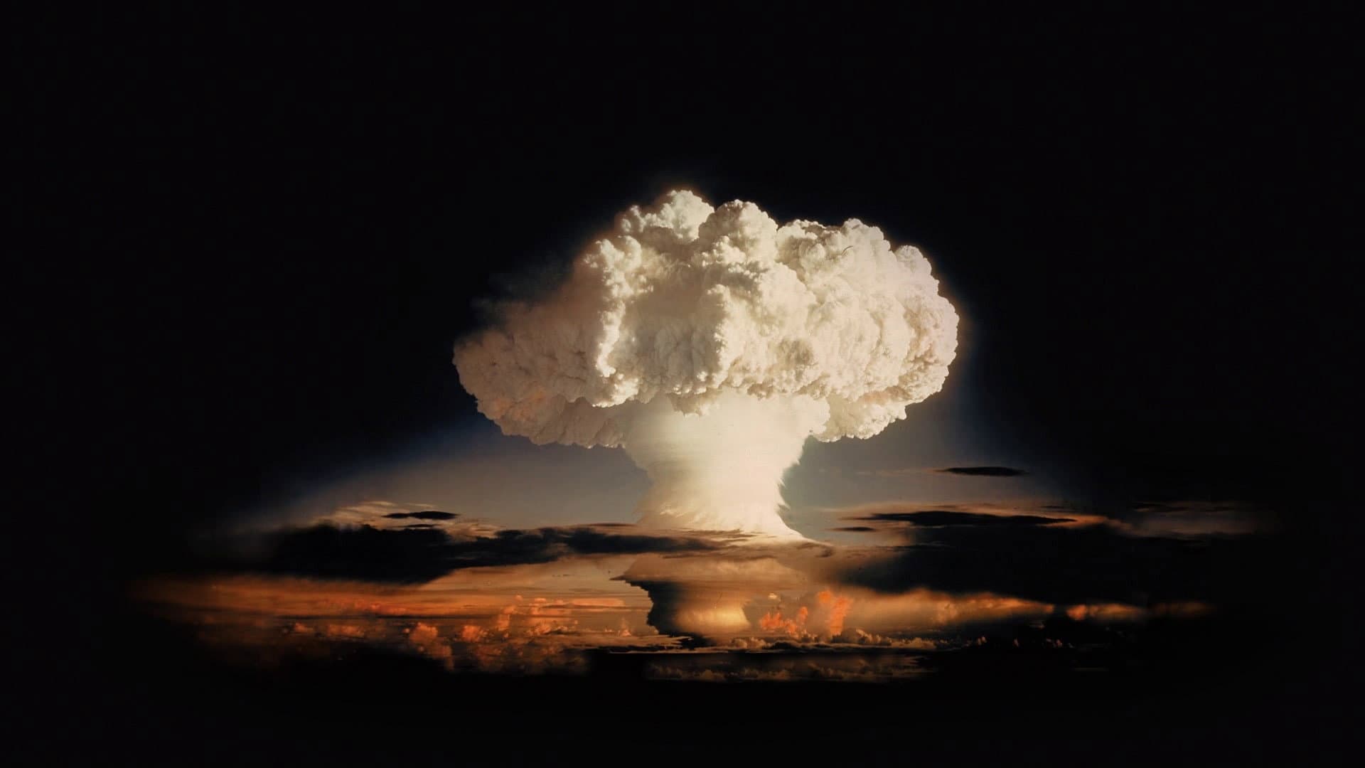 Trinity and Beyond: The Atomic Bomb Movie - immagine