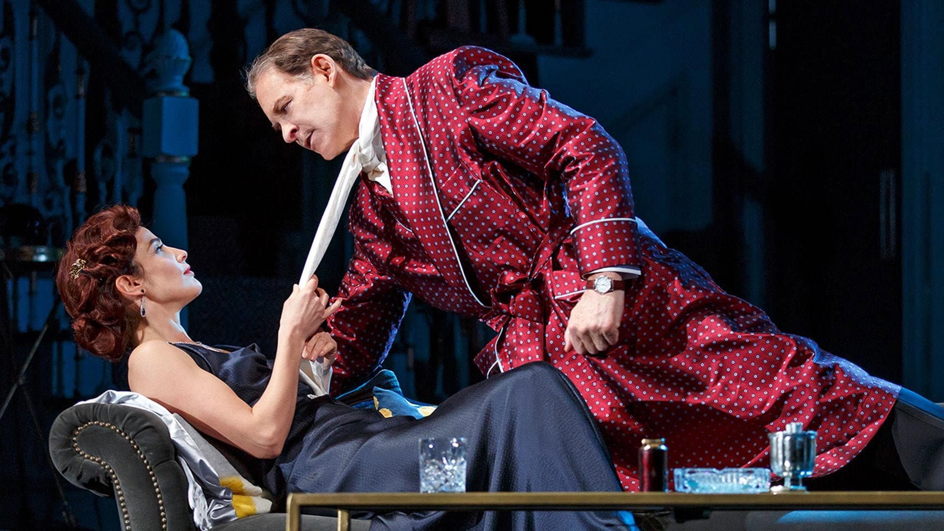 Noël Coward's Present Laughter - immagine